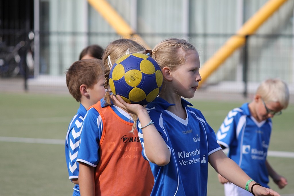 KVT E2 tegen DSC 023.jpg